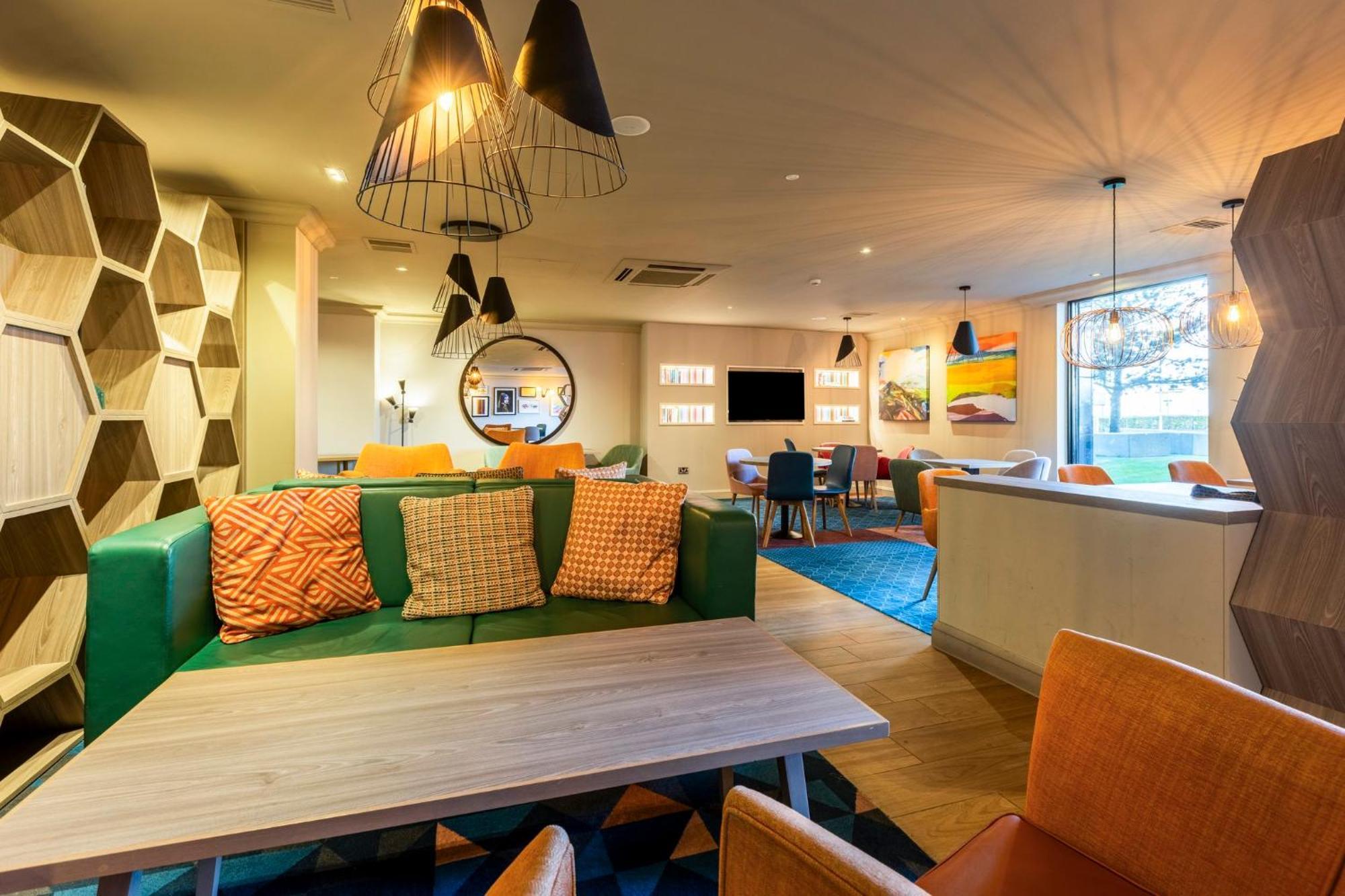 Holiday Inn - Glasgow Airport By Ihg Paisley Exterior photo