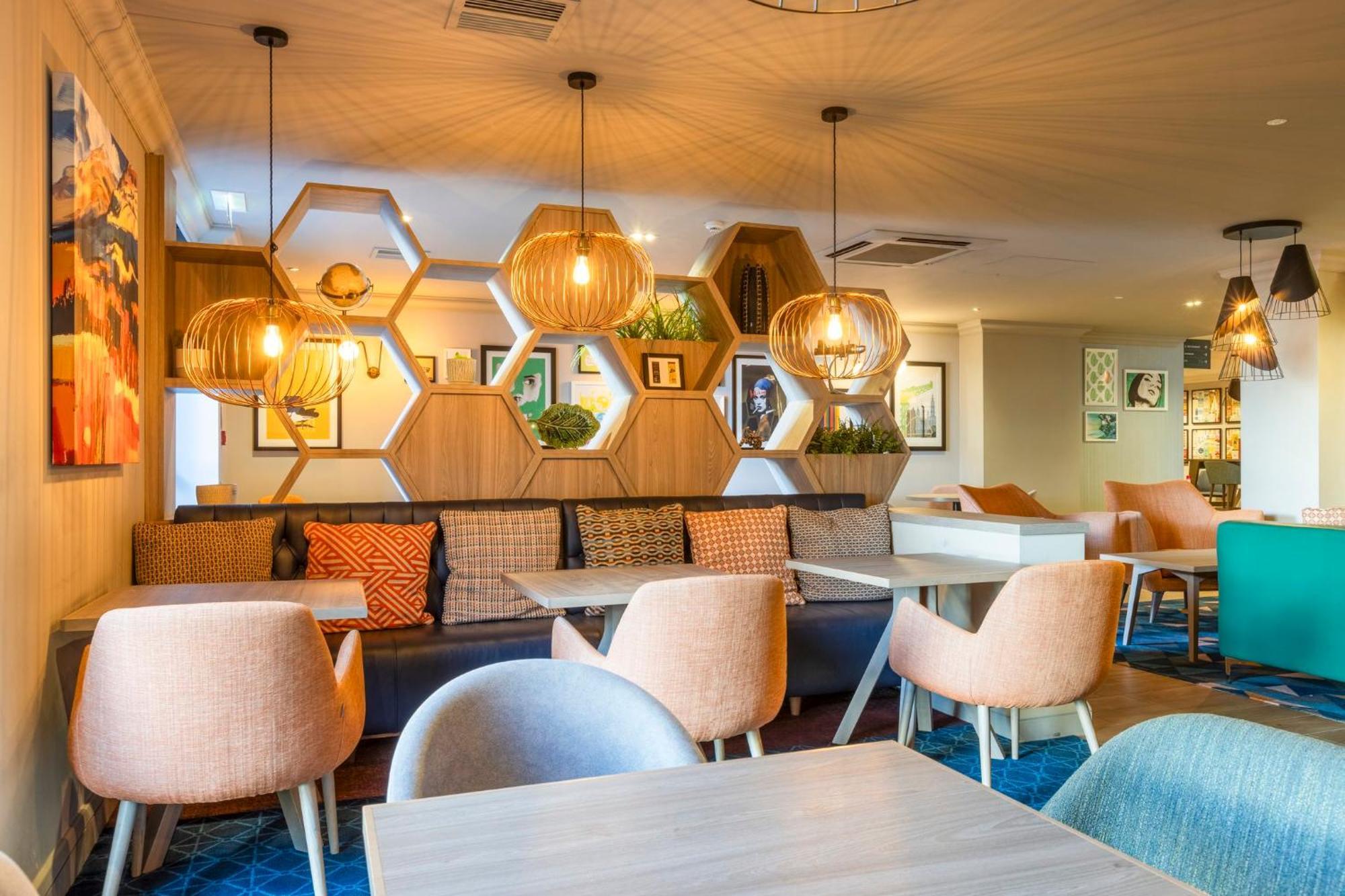 Holiday Inn - Glasgow Airport By Ihg Paisley Exterior photo